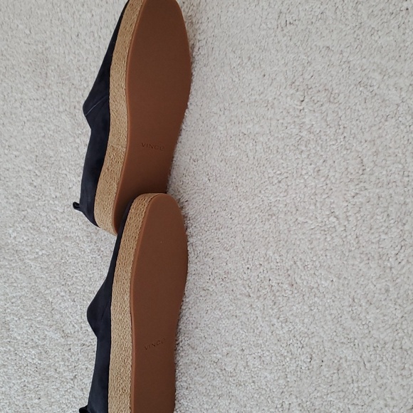 VINCE espadrilles - NWOT - Picture 3 of 4
